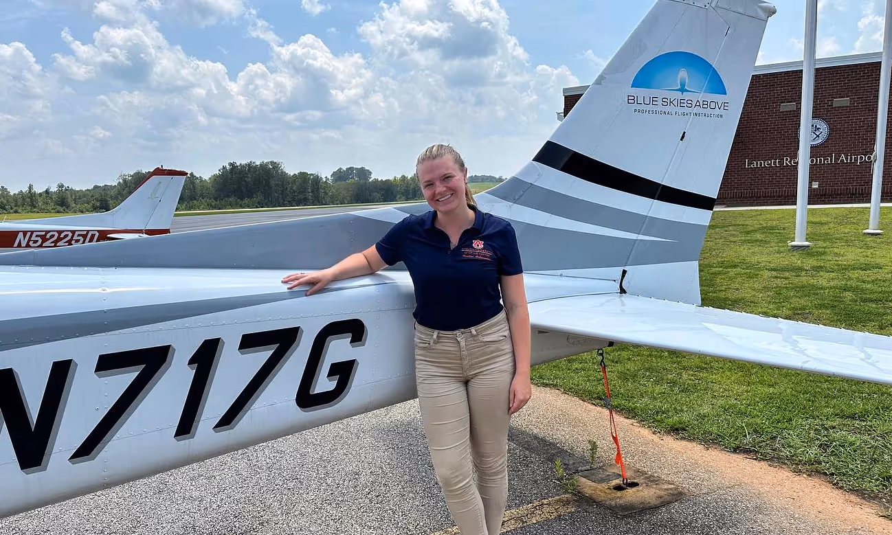 Student pilot flying over Lanett in a Cessna 172