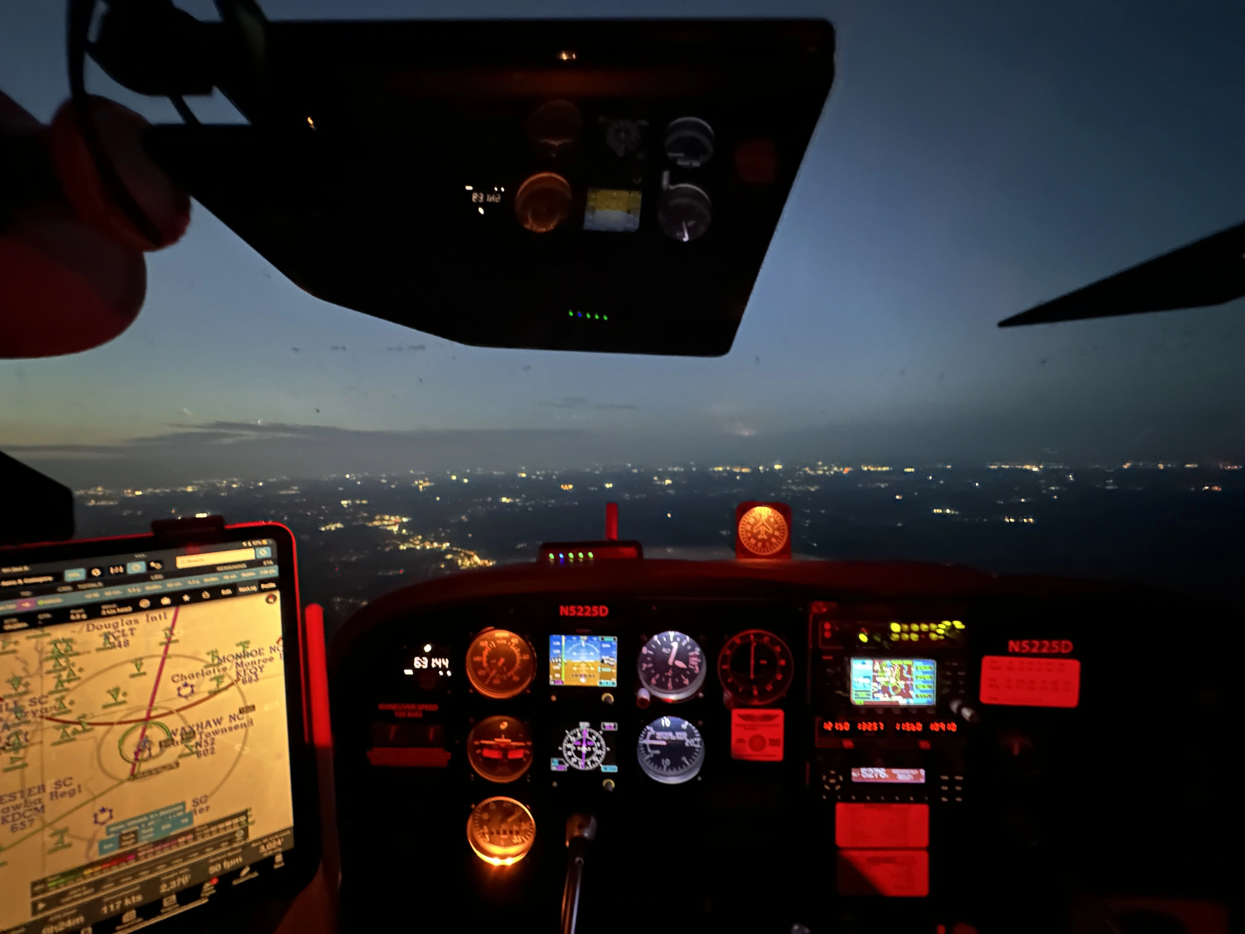 Choosing a Local Flight School: What to Look for Near You